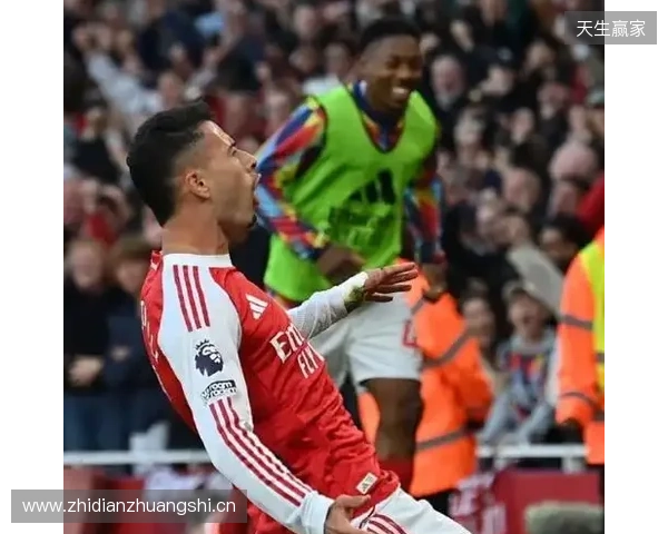 镜报：曼联沦为喜剧俱乐部，至暗时刻可能超越了之前的利物浦