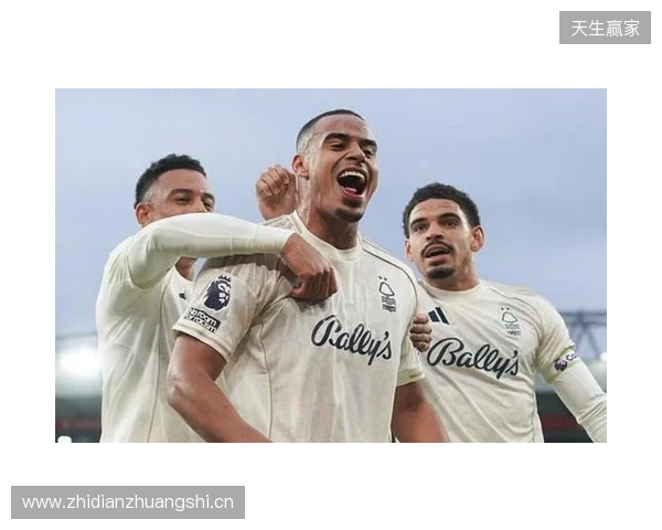 邮报：为马奎尔的离开做准备，曼联考虑引进森林后卫穆里略